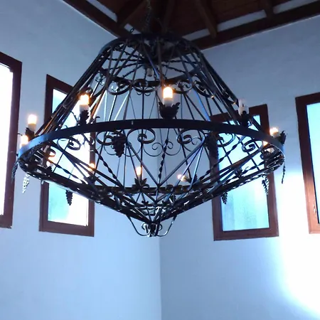 Selecta Casa Blanca Villa Estepona